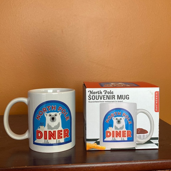 North Pole Diner Coffee Mug with box - Picture 1 of 11